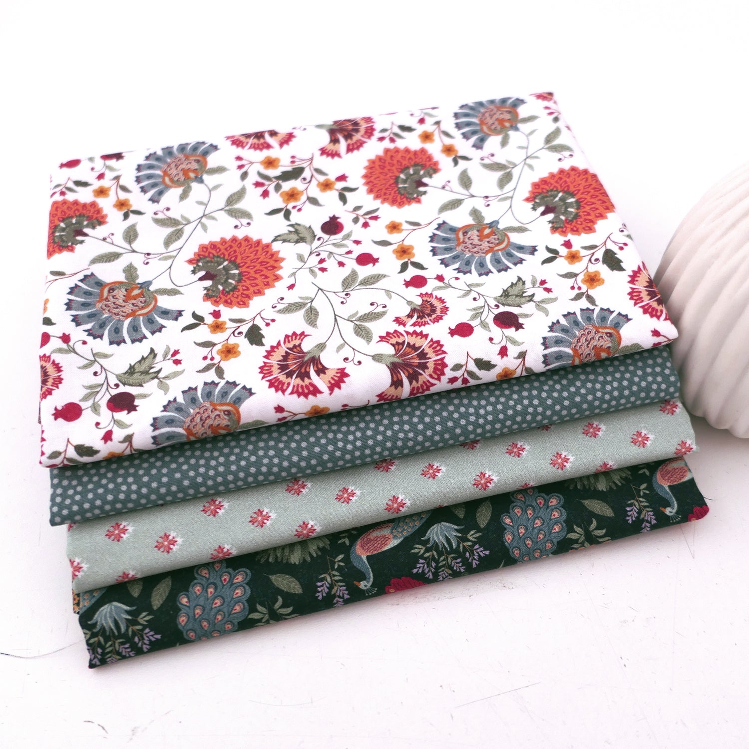 Stoffpaket, 4 x 50 x 140 cm, Pfauen, Punkte, Blumen, Baumwolle