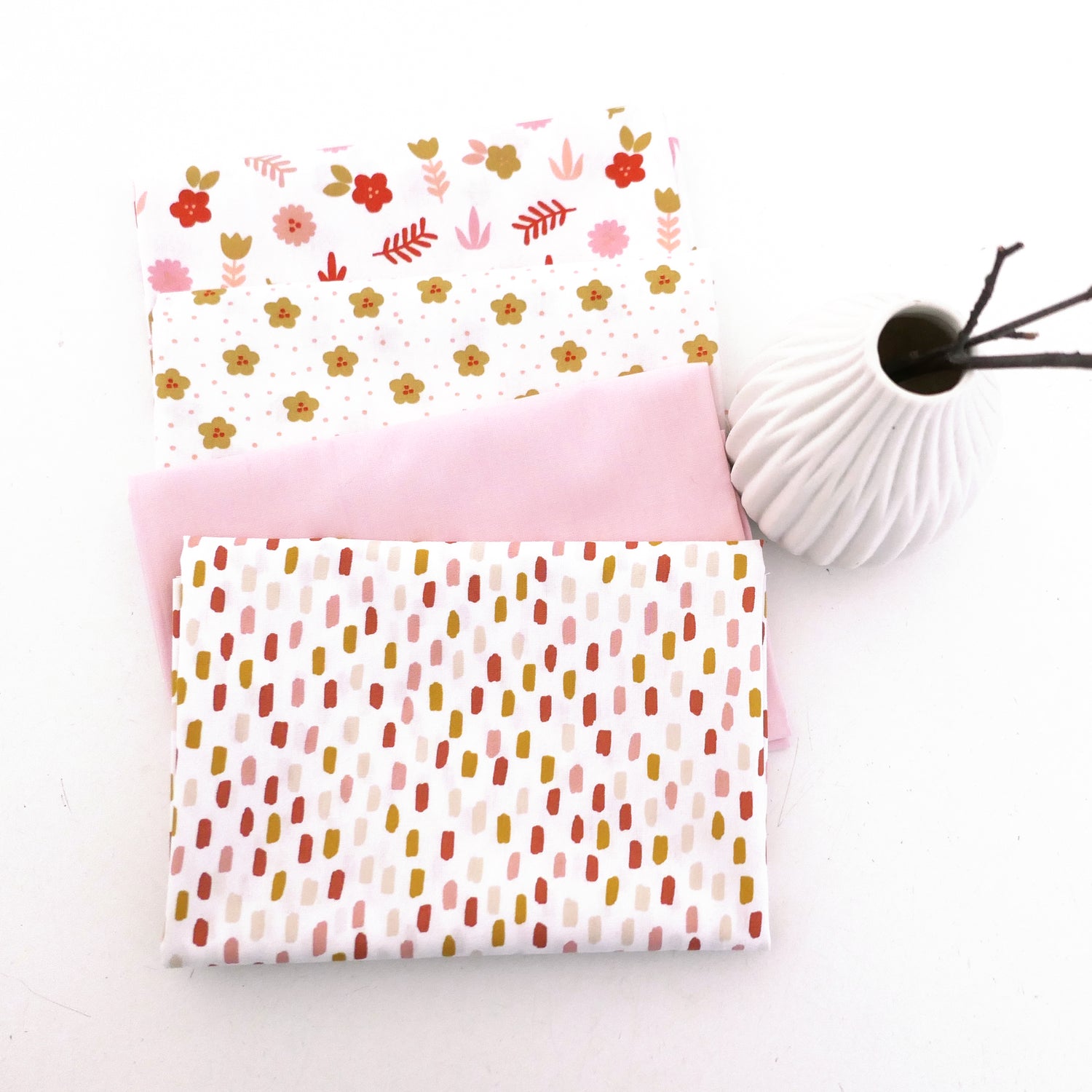 Stoffpaket Baumwolle, Streublumen, Pinselstriche, Uni, Patchwork