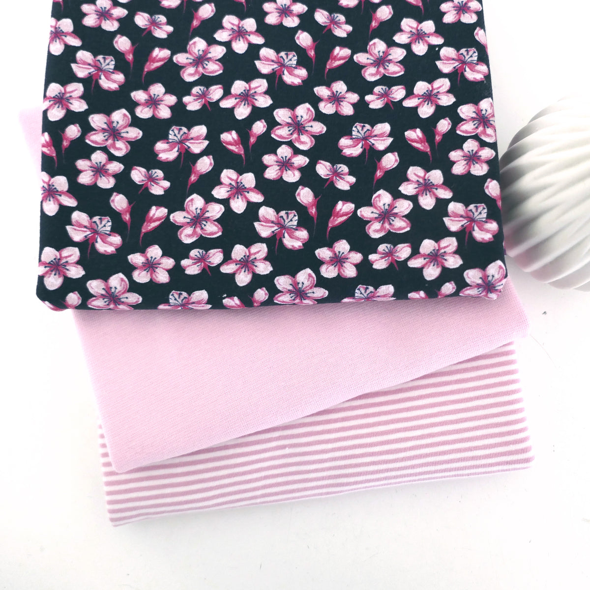 Stoffpaket Jersey, Blüten auf Blau, Ringel und Bündchen Rosa