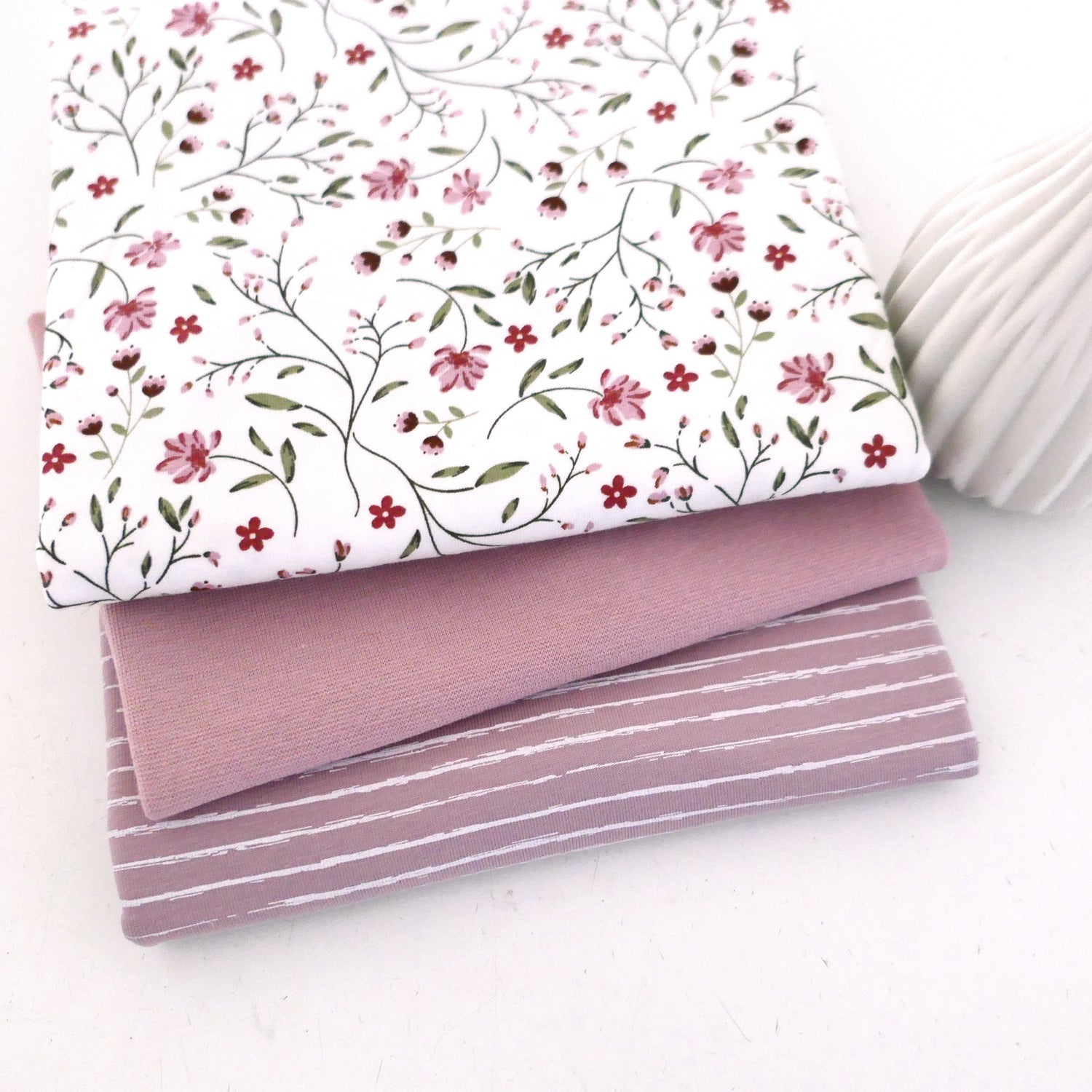 Jersey Stoffpaket, Blumenranken, Ranken, Linien, Bündchen Softrose