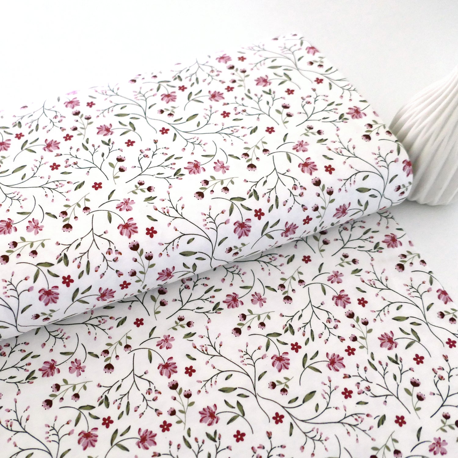 Jersey Ranken, Blumen, Off-White, Altrosa, Meterware