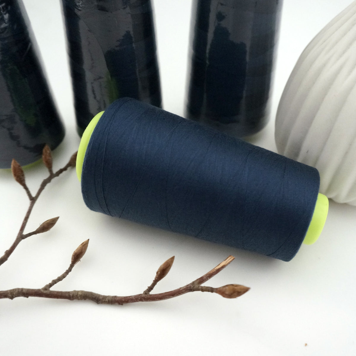 Overlock-Garn, 4 Konen, Navy (Dunkelblau), Paket, 4 x 3000 Yards