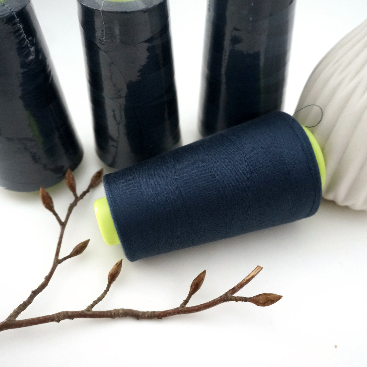 Overlock-Garn, 4 Konen, Navy (Dunkelblau), Paket, 4 x 3000 Yards