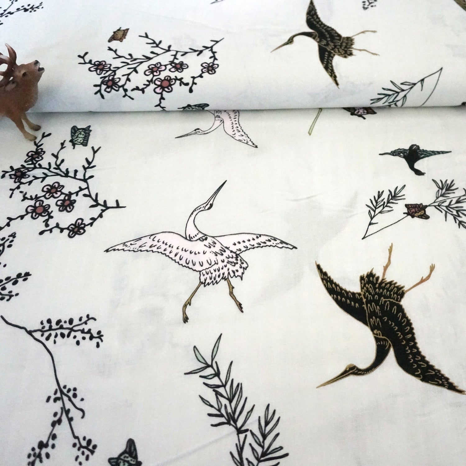 Musselin, Kraniche, Natur, Rosa, Golddruck, Meterware
